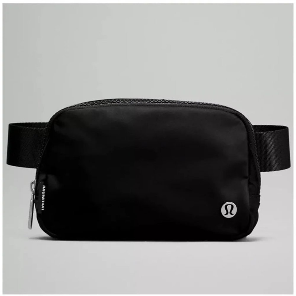 Lululemon Belt Bag *1L Black